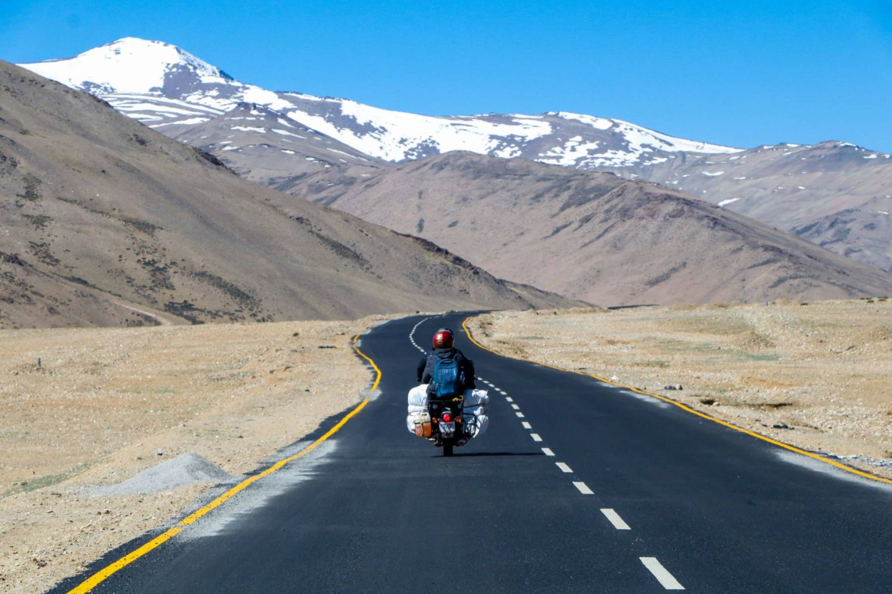 Ladakh Bike Rentals for 2023 - 24