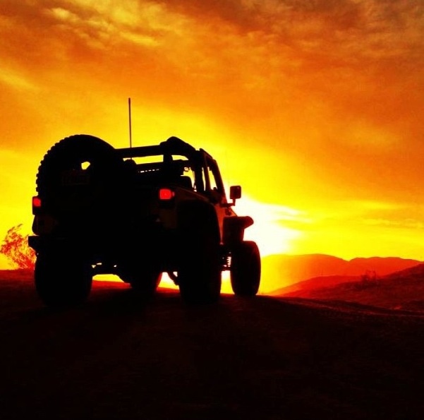 Jeep Safari, Beautiful Way to Travel on Road