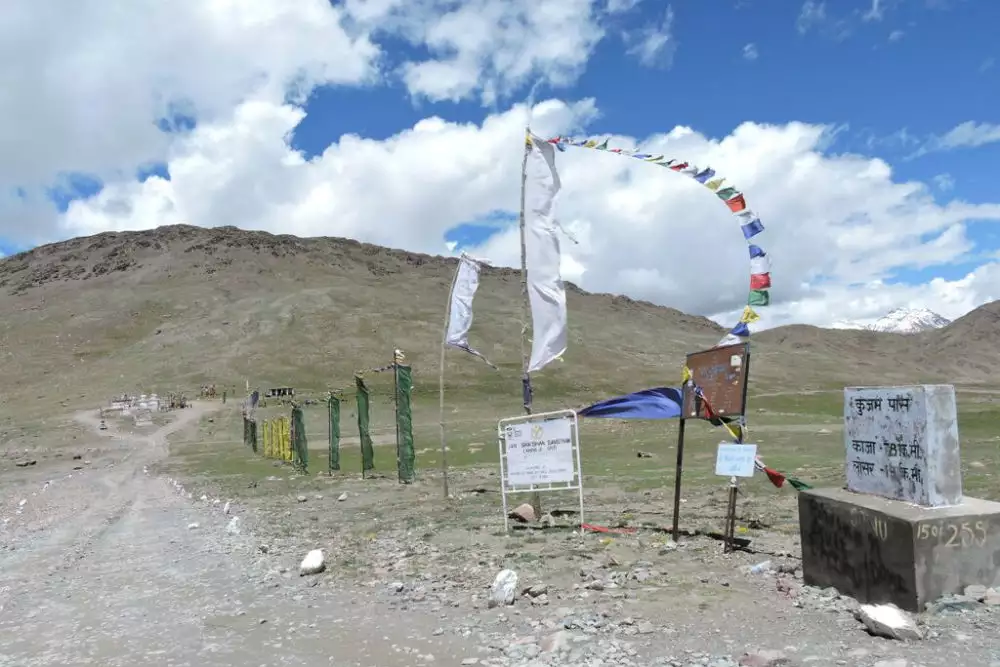 Kunzum Pass Road Status 2023 - 24